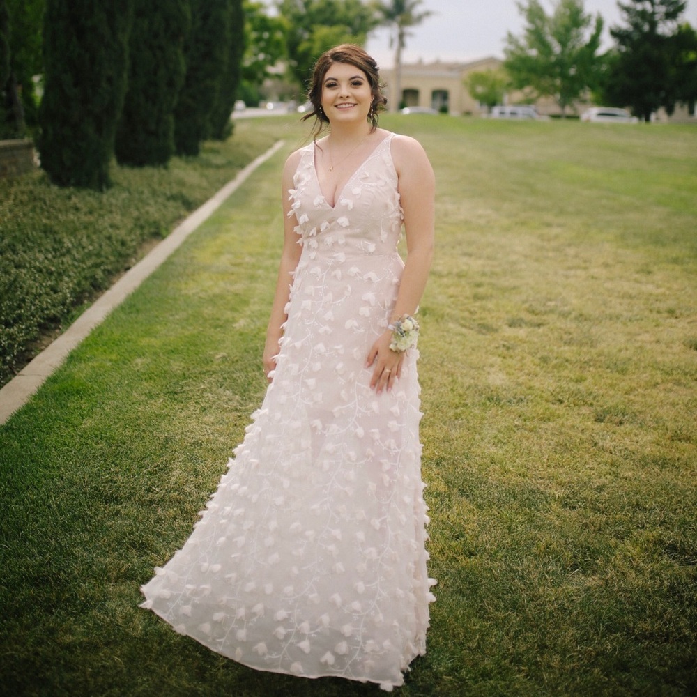 Prom dress worn once!!!